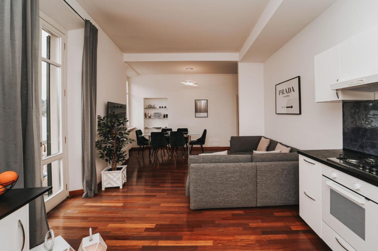 Appartamento Esclusivo Fronte Lago, In Centro A Como Con Garage Exterior foto